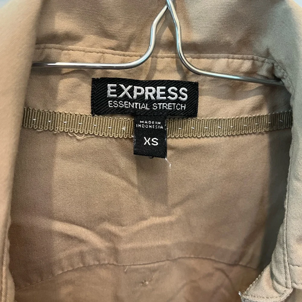 Express button down shirt - Picture 2 of 2